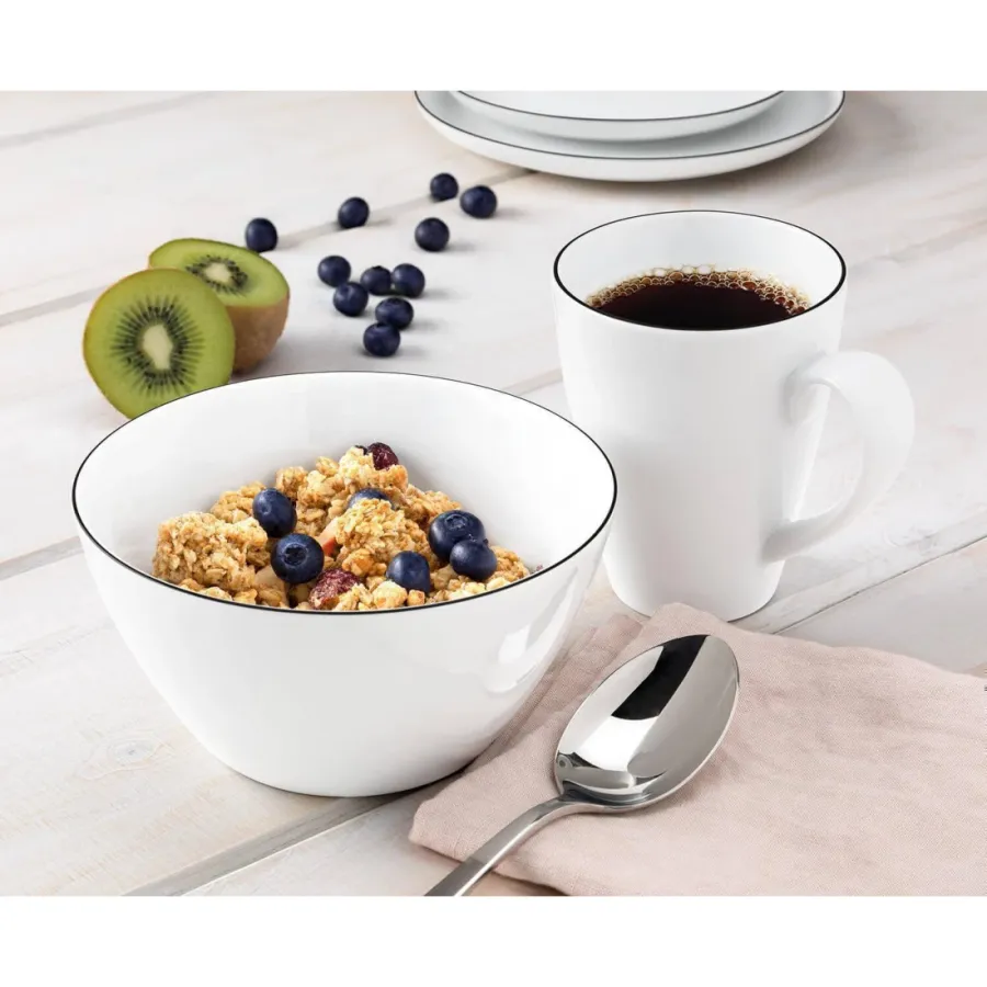 obrazek 2 Piękna porcelanowa filiżanka do herbaty zdobiona czarnym rantem - Seltmann Weiden