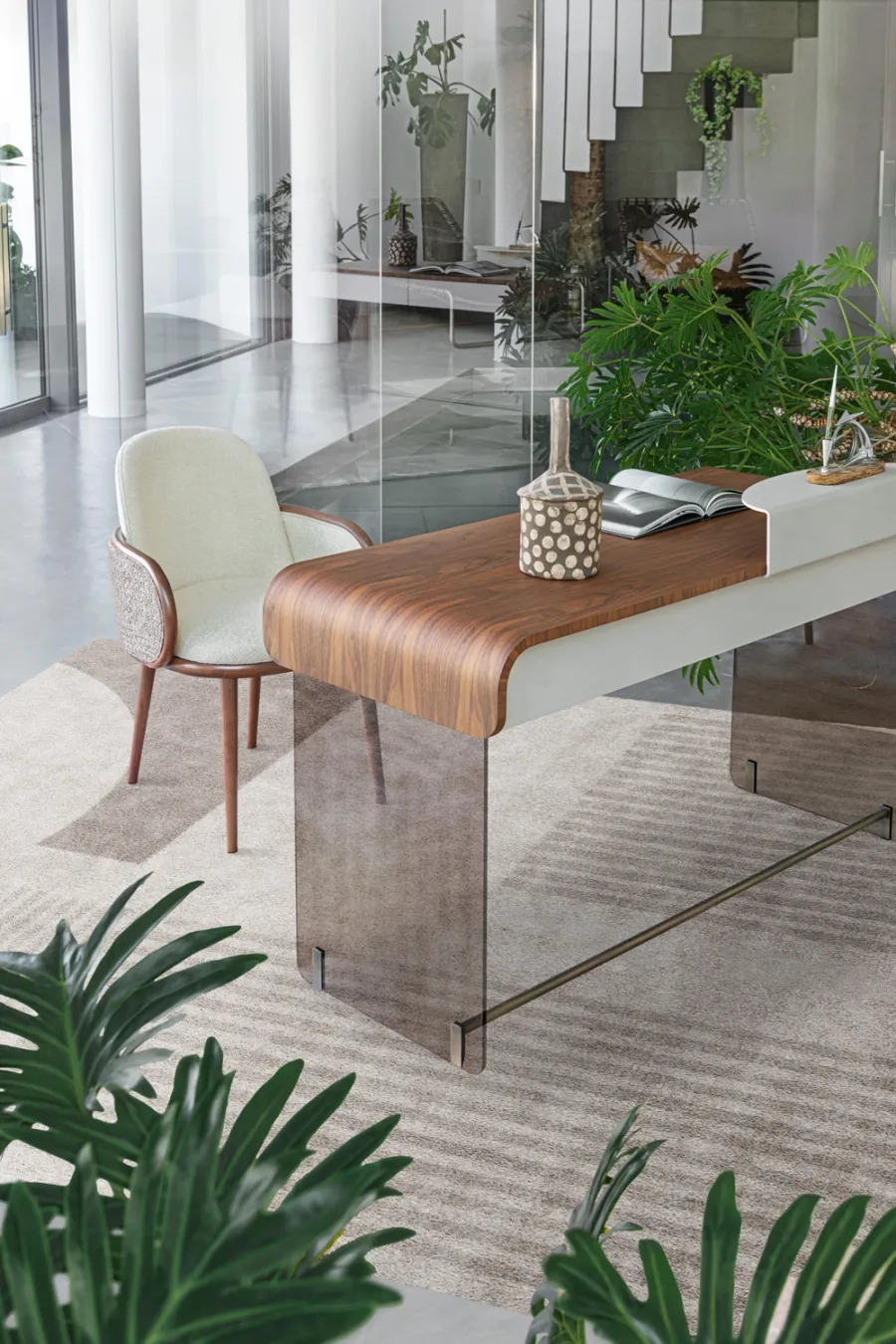 obrazek 7 Prestiżowe modernistyczne biurko z Włoch - do gabinetu lub biura