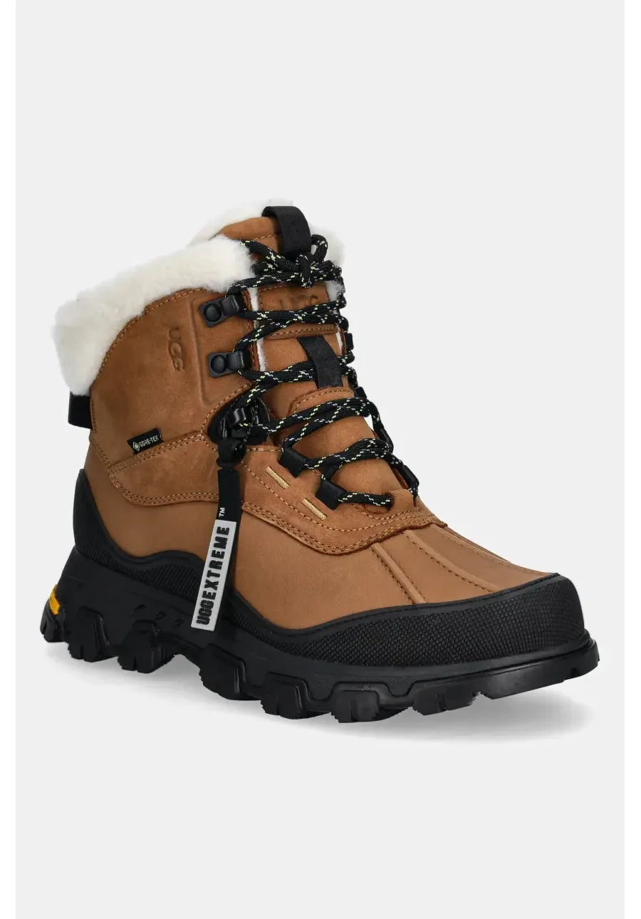 obrazek 1 UGG śniegowce Adirondack Meridian Hiker kolor brązowy 1169032-CHE