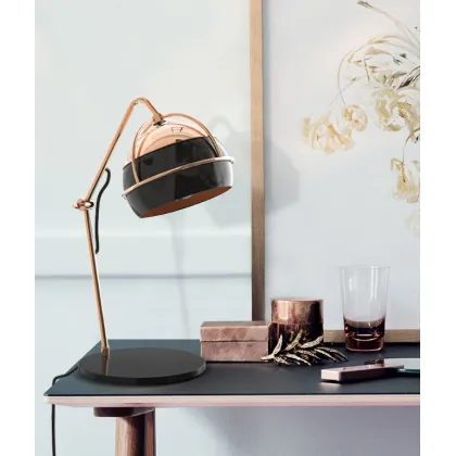 Zdjęcie Lampa do gabinetu lub salonu Black Widow marki CreativeMary