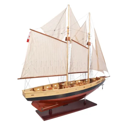 Zdjęcie Model żaglowego szkunera Bluenose II - Authentic Models