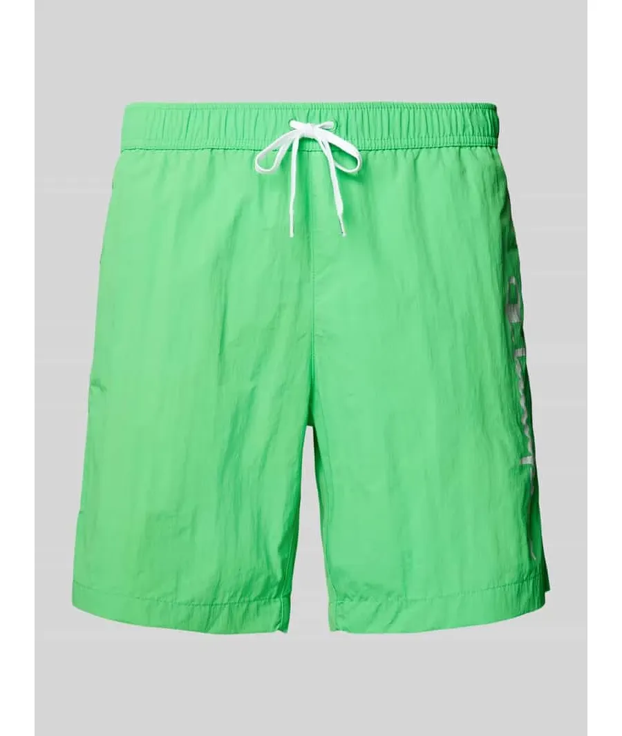 obrazek 1 Spodenki kąpielowe o kroju regular fit z nadrukiem z logo