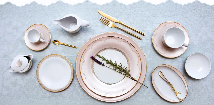 obrazek 4 Elegancki porcelanowy komplet zastawy stołowej dla 12 osób - Porcel