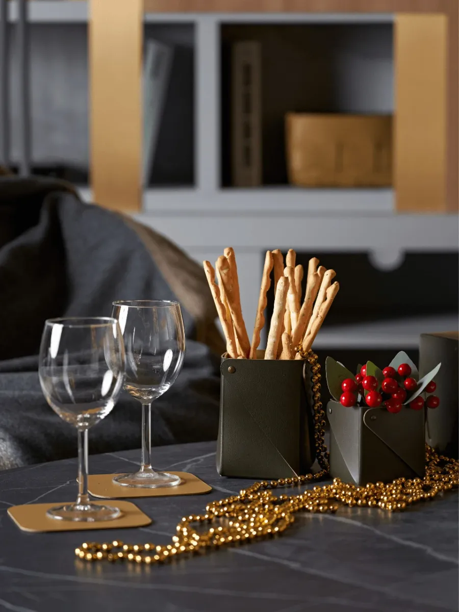 obrazek 2 Skórzany czarny pojemnik Miu 7x7xH8 cm