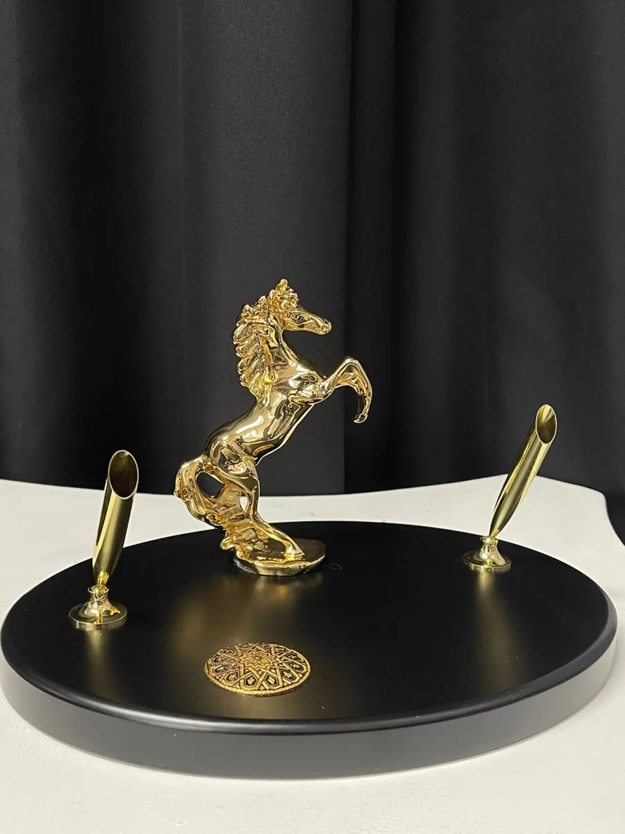 picture 3 Pegasus - a stand for two pens with a letter opener