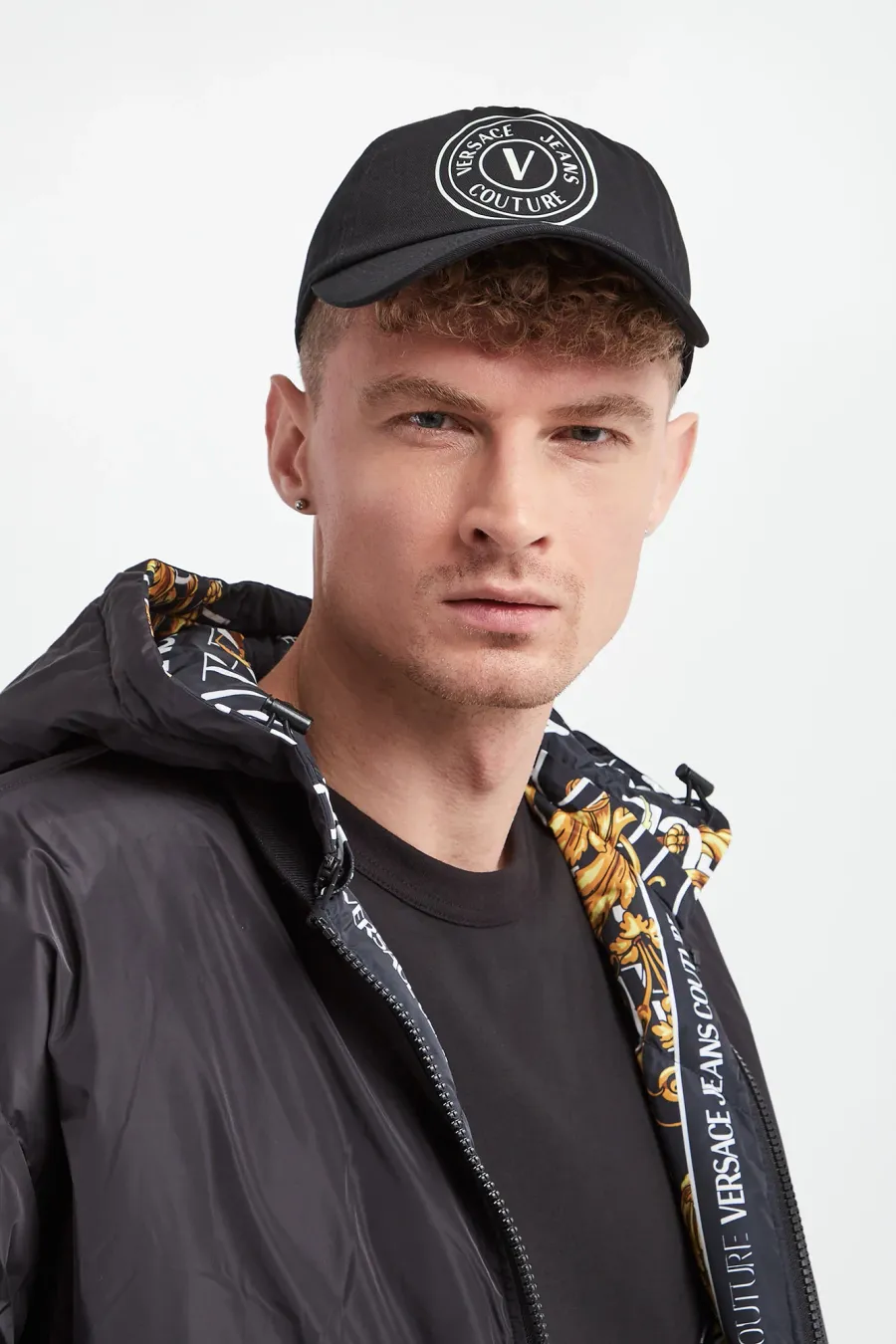 obrazek 1 Czapka z daszkiem męska VERSACE JEANS COUTURE Versace Jeans Couture