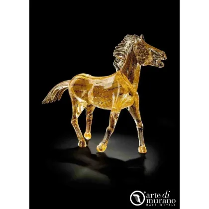 Zdjęcie Lukusowy koń wyścigowy ze szkła Murano