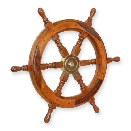 Zdjęcie Stylowe drewniane koło sterowe