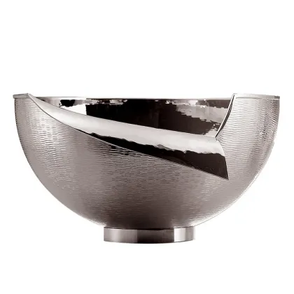 Zdjęcie Nietypowa misa - dwie wersje