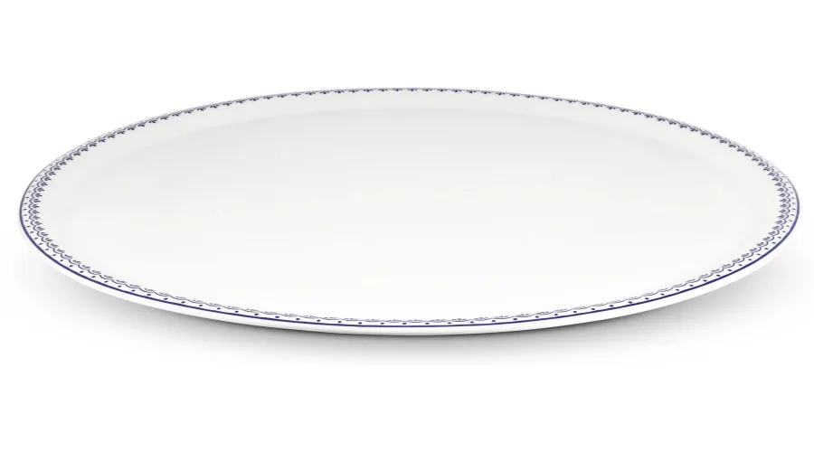 obrazek 2 Stylowa okrągła taca z porcelany zdobiona delikatnym niebieskim motywem - Leander