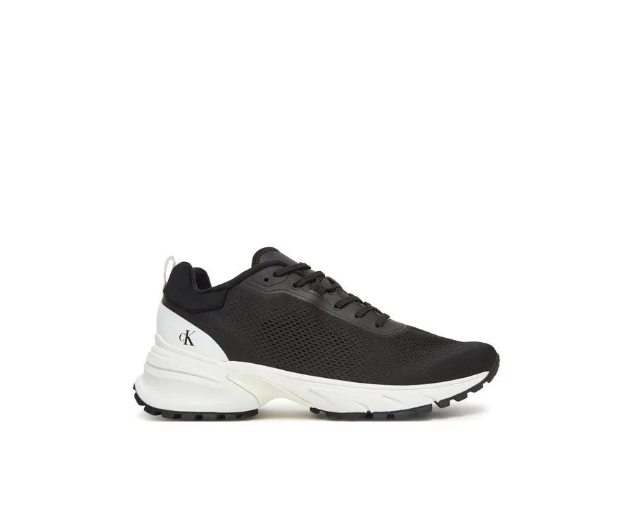 obrazek 1 Calvin Klein Jeans Sneakersy Hike Runner Tech Knit YM0YM01284 Czarny