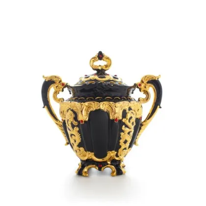 Picture Stylish ceramic jug in baroque style - Ceramiche ML