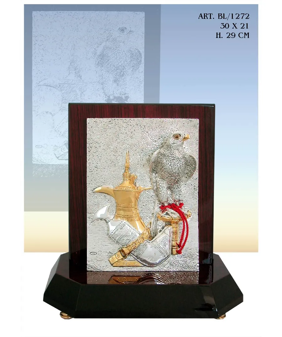 obrazek 1 Elegancka statuetka z orłem