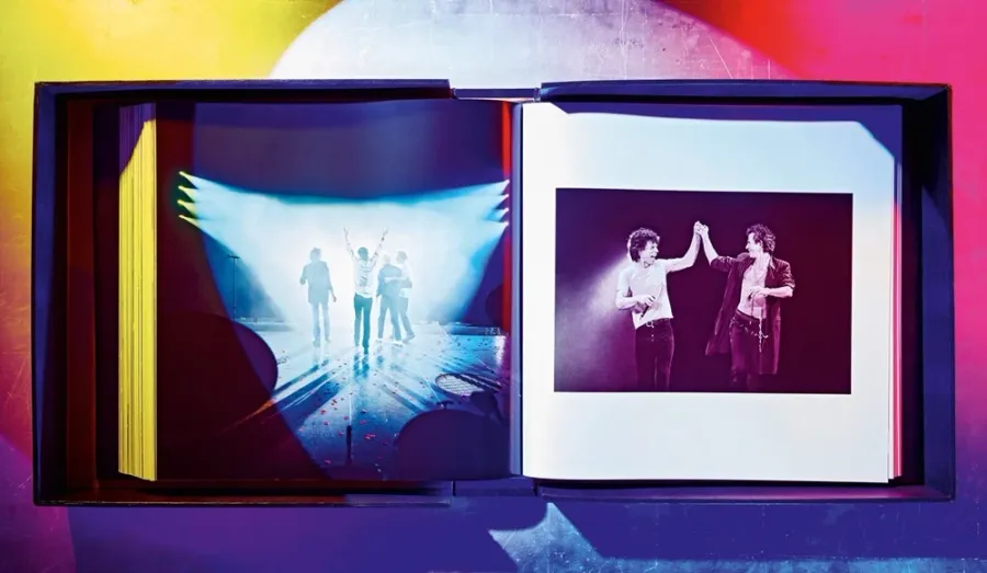 obrazek 10 Książka The Rolling Stones, Art Edition No. 301–375, Ethan Russell ‘Mick and Keith’ - Taschen