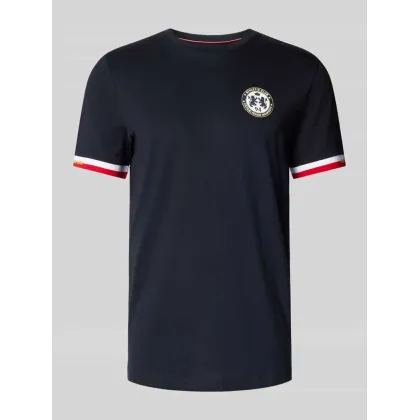 Zdjęcie T-shirt z nadrukowanym motywem