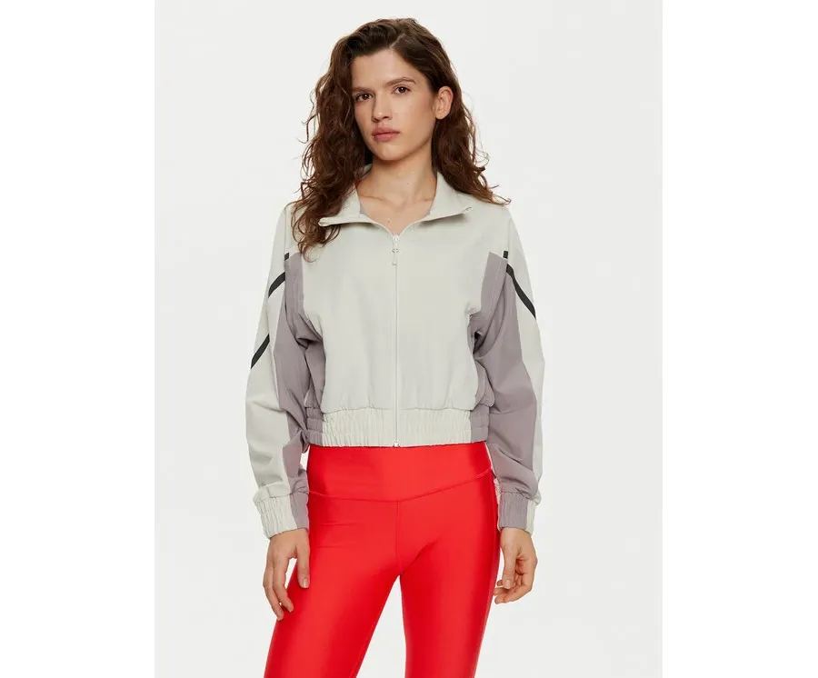 obrazek 1 Under Armour Wiatrówka UA Unstoppable Crop 1386479 Écru Regular Fit