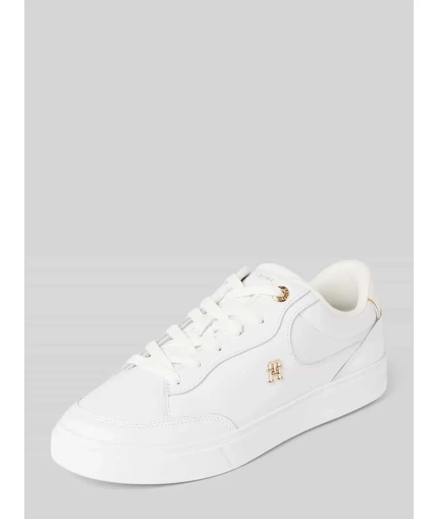 obrazek 1 Tommy Hilfiger Sneakersy Essential Chic Court Sneaker FW0FW08322 Biały
