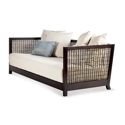 Zdjęcie Zjawiskowa kanapa do salonu wykonana z rattanu - Kenneth Cobonpue