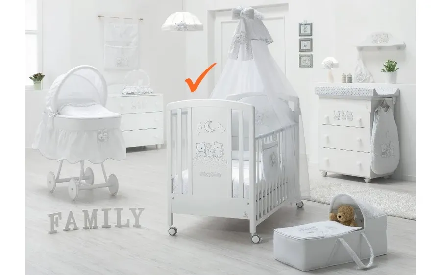 obrazek 1 Szykowne włoskie łóżeczko niemowlęce - italbaby