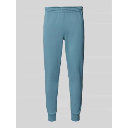Zdjęcie Spodnie dresowe o kroju slim fit z naszywką z logo