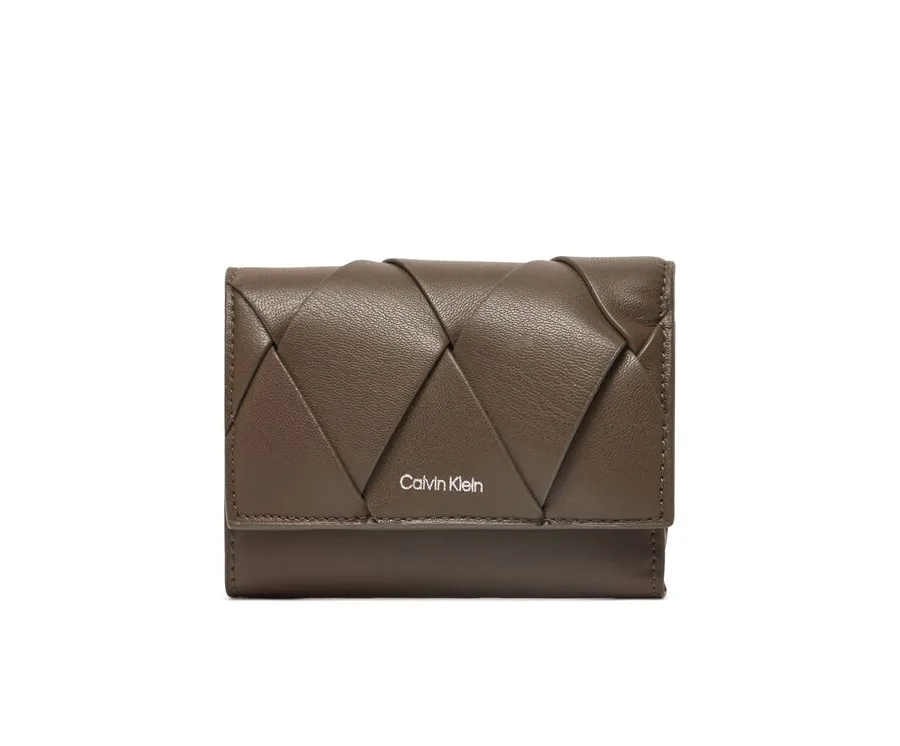 obrazek 1 Calvin Klein Portfel damski Ck Woven Small Trifold K60K612953 Khaki