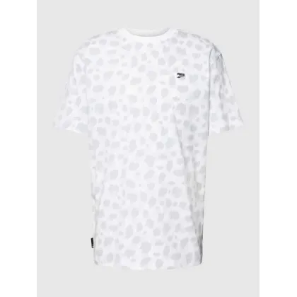 Zdjęcie T-shirt z nadrukiem na całej powierzchni model ‘DOWNTOWN’