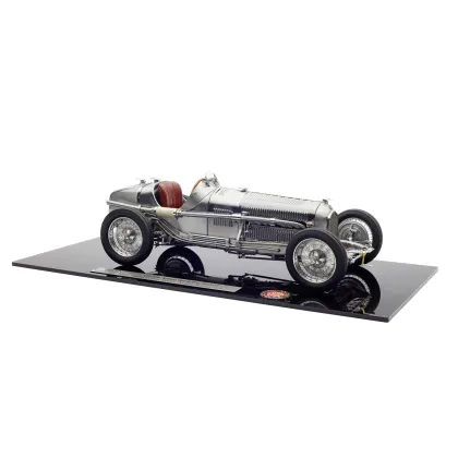 Zdjęcie Replika Alfa-Romeo P3, 1933, Clear Finish dla miłośników motoryzacji