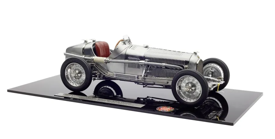 obrazek 1 Replika Alfa-Romeo P3, 1933, Clear Finish dla miłośników motoryzacji