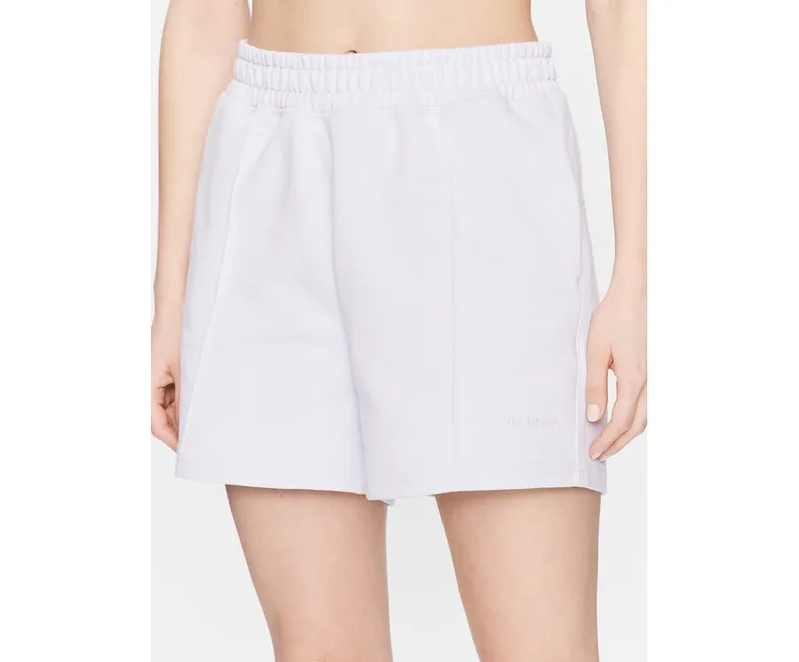 obrazek 1 New Balance Szorty sportowe WS23552 Fioletowy Relaxed Fit
