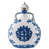 Zdjęcie Porcelanowa flaszka z błękitnym ornamentem - Vista Alegre