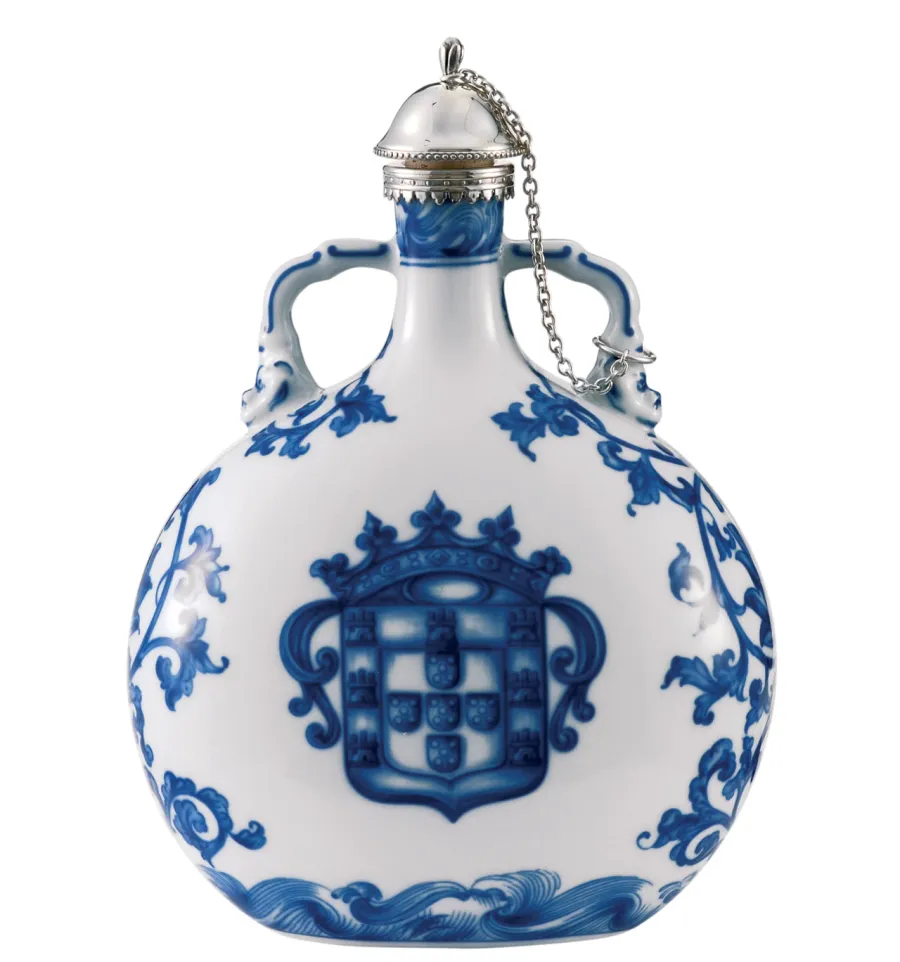 picture 1 Porcelain bottle with blue ornament - Vista Alegre