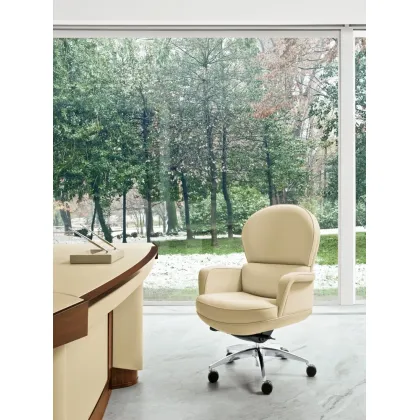 Zdjęcie Wyjątkowy obrotowy fotel biurowy do ekskluzywnego wnętrza – Mascheroni