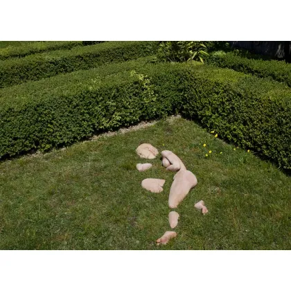 Picture Modular terracotta statue for the garden - Fornace Masini