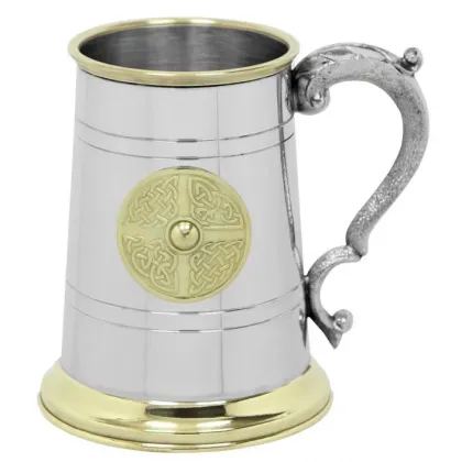 Zdjęcie Charakterystyczny kufel do piwa z opcją grawerowania