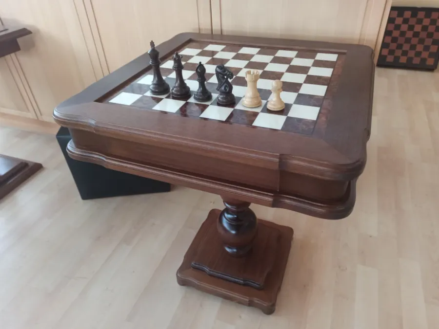 obrazek 1 Fantastyczny stół szachowy z figurami i backgammonem - 58x58x68 cm