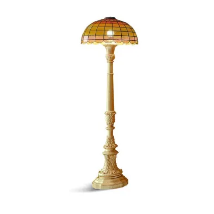 Zdjęcie Luksusowa antyczna lampa stojąca do wyjątkowego wnętrza