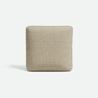 Zdjęcie Elegancka dekoracyjna poduszka do salonu - w stylu modernistycznym