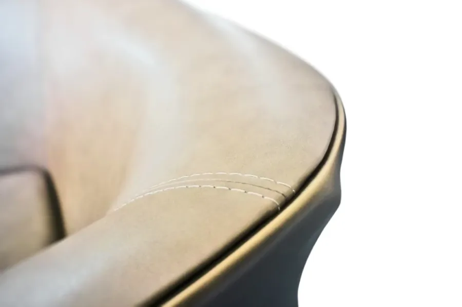 leather lounge chair