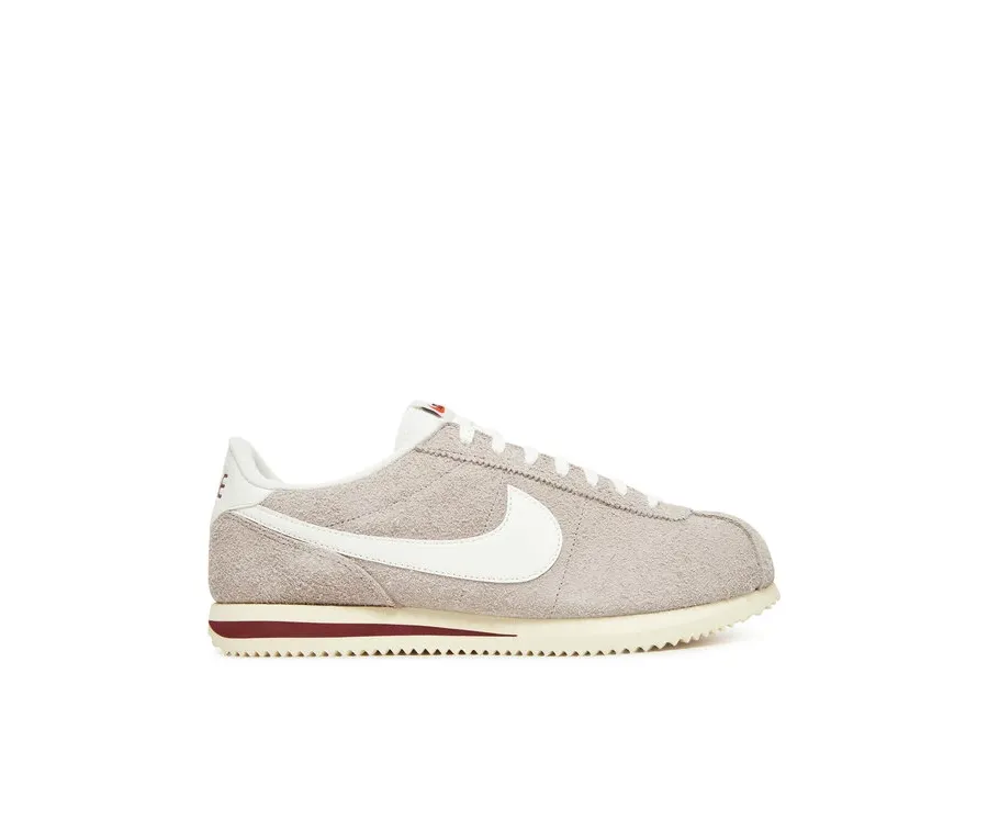 obrazek 1 Nike Sneakersy Cortez Se HF3142 001 Szary