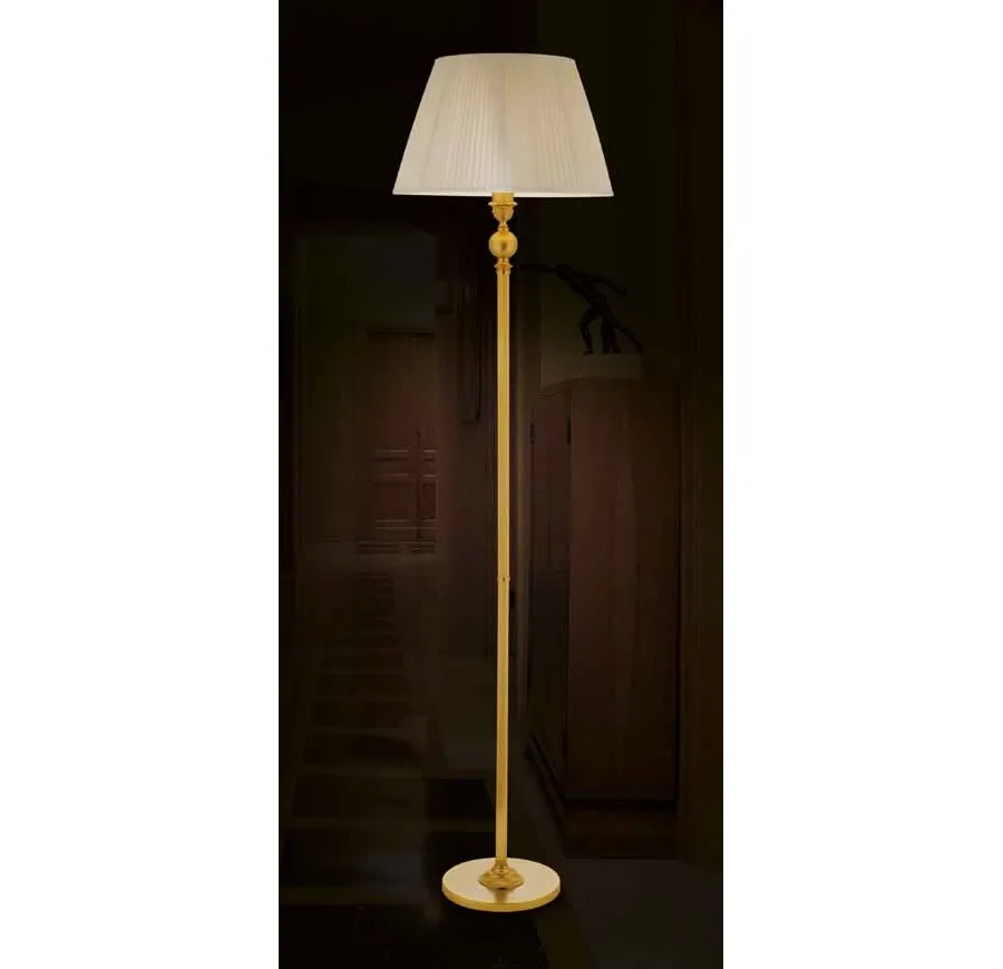 obrazek 2 Klasyczna lampa podłogowa do ekskluzywnych aranżacji