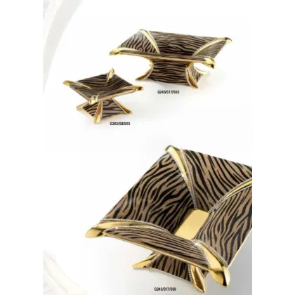 Picture Ribbed ashtray with Swarovski crystals from the Talita collection