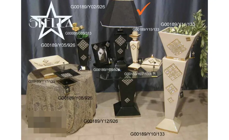 obrazek 1 Czarna ceramiczna lampa do salonu