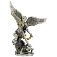 Zdjęcie Figurka Michała Archanioła z pewteru