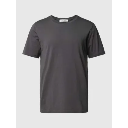Zdjęcie T-shirt w jednolitym kolorze model ‘JAAMES’