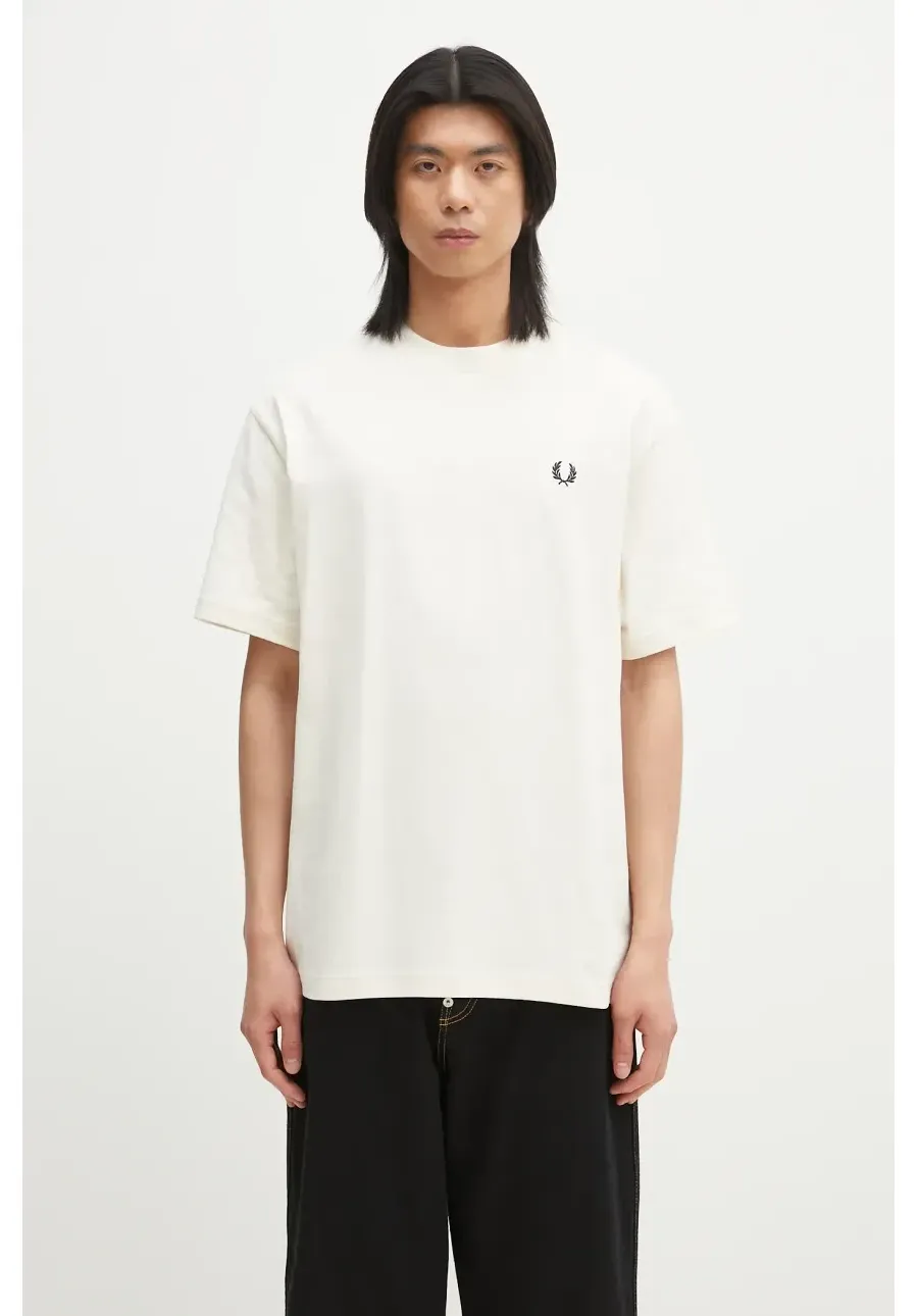 obrazek 1 Fred Perry t-shirt bawełniany męski kolor beżowy z aplikacją M9826.560
