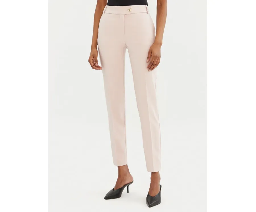 obrazek 1 Rinascimento Spodnie materiałowe CFC0122741003 Różowy Regular Fit