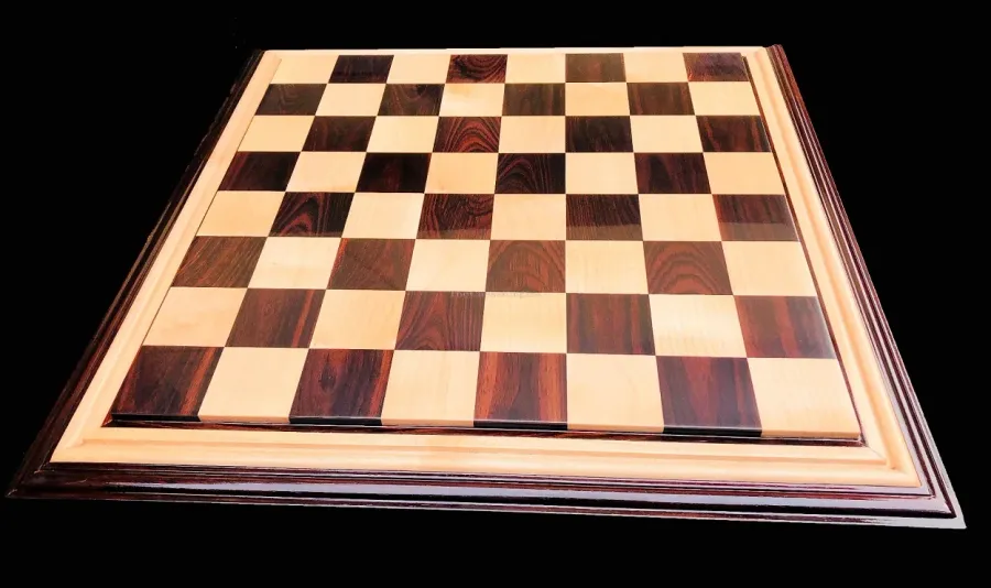 obrazek 3 Wyjątkowa plansza z drewna klonowego i palisanderowego do szachów - The Chess Empire