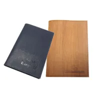 Zdjęcie Wykonany we Włoszech - kieszonkowy dziennik z firmowym logotypem