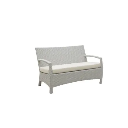 Zdjęcie Piękna minimalistyczna ogrodowa sofa Tonga
