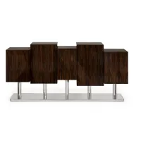 Zdjęcie Solidnie wykonany kredens na podstawie ze stali nierdzewnej